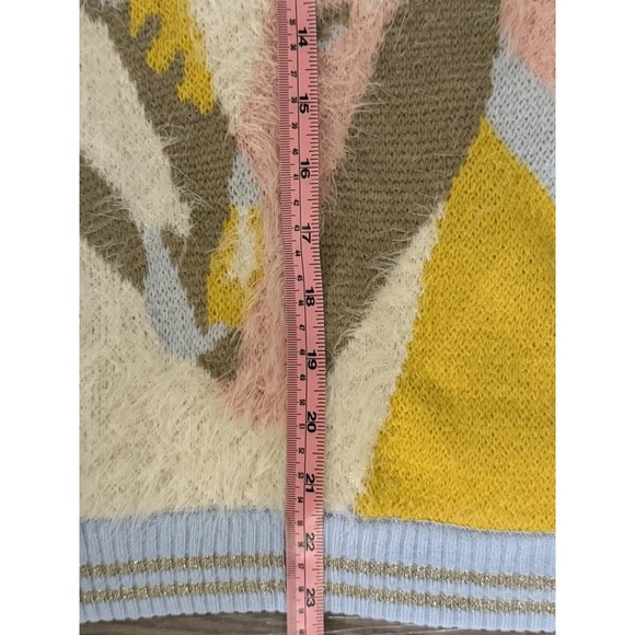 Colorful Abstract Pattern Sweater - Picture 9 of 11